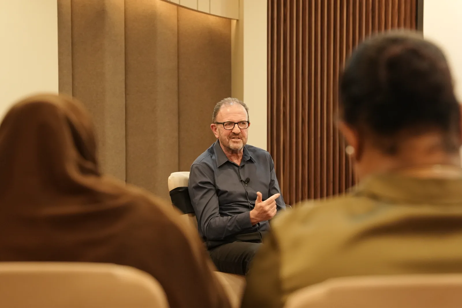Dr. John Crimmins leading a live CBT practicum session